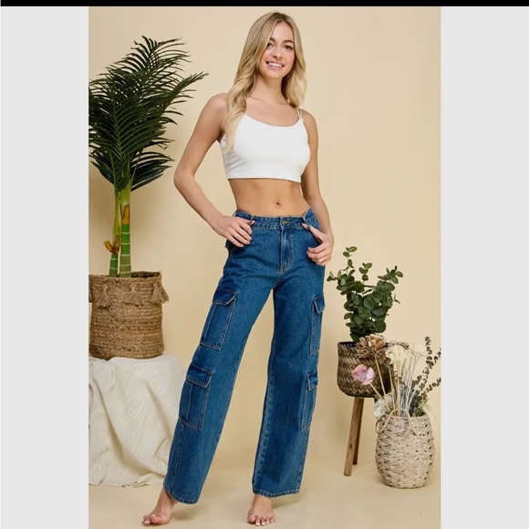 364. 4 Cargo Pockets, Cargo Jeans, Various Sizes - Picture 8 of 8